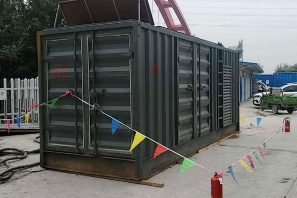 港北发电机租赁空气滤清器多久更换一次?